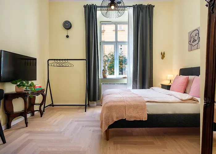 Yellow - Kochanowskiego * Kraków